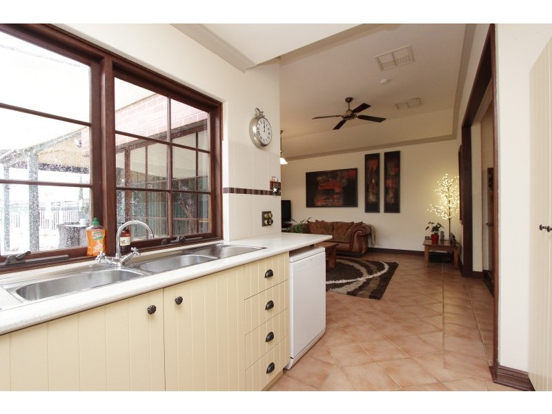 121 Summers Street, Perth WA 6000