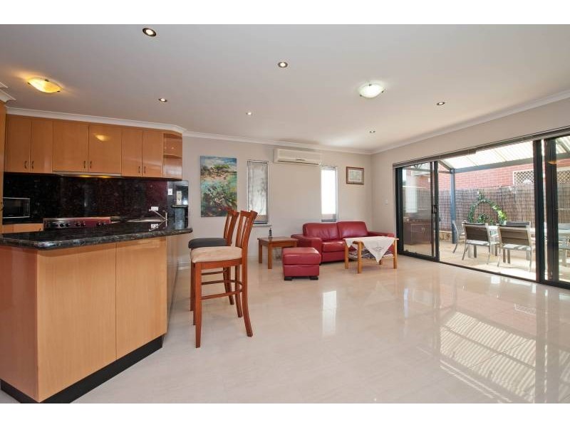 41 John Street, Inglewood WA 6052