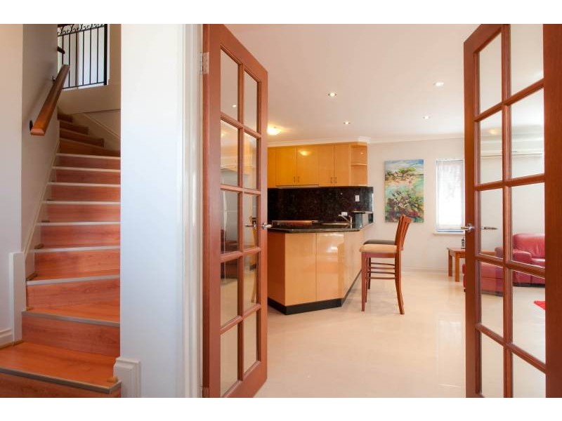 41 John Street, Inglewood WA 6052