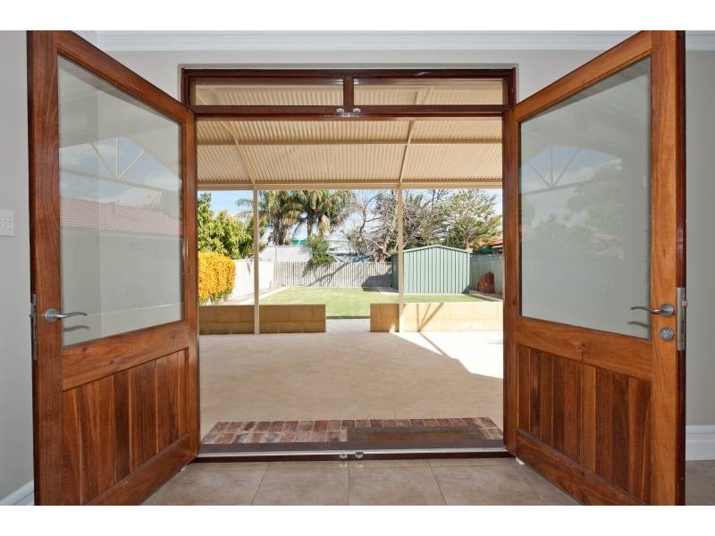 71 Hotham Street, Bayswater WA 6053