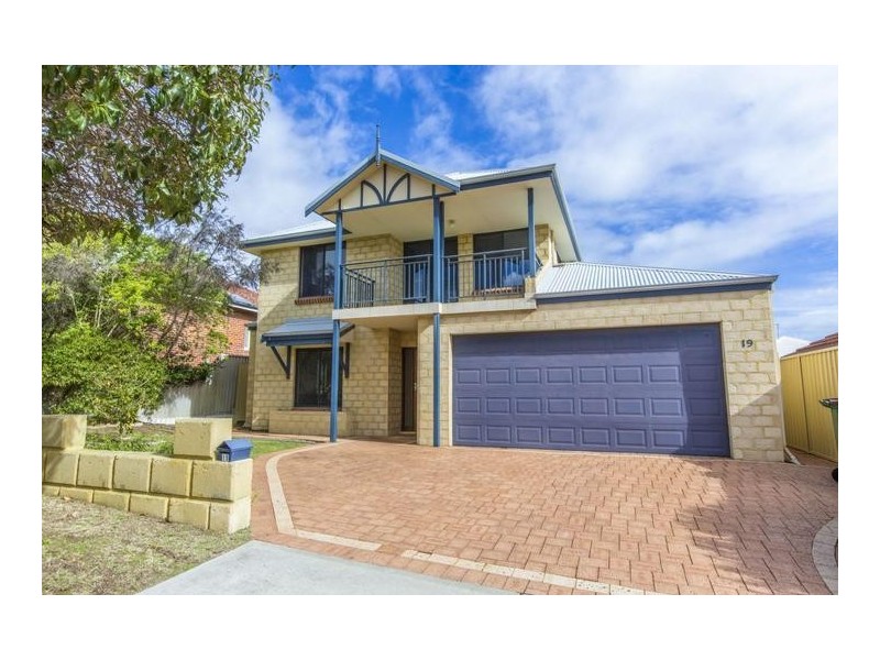 19 Shaftesbury Avenue, Bayswater WA 6053