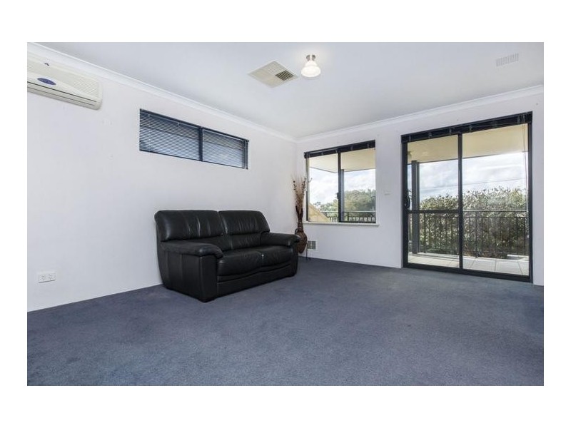 19 Shaftesbury Avenue, Bayswater WA 6053