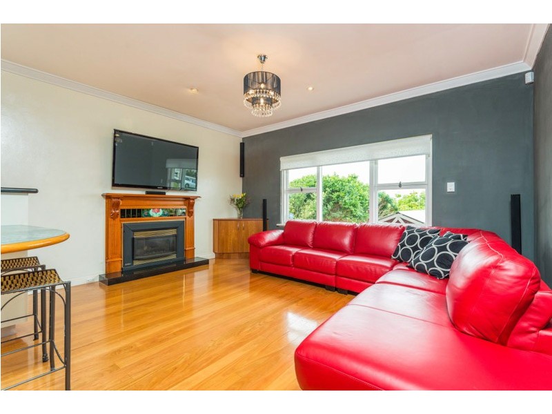 18 Hayward Street, Bayswater WA 6053