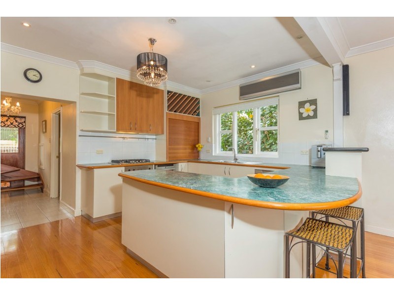 18 Hayward Street, Bayswater WA 6053