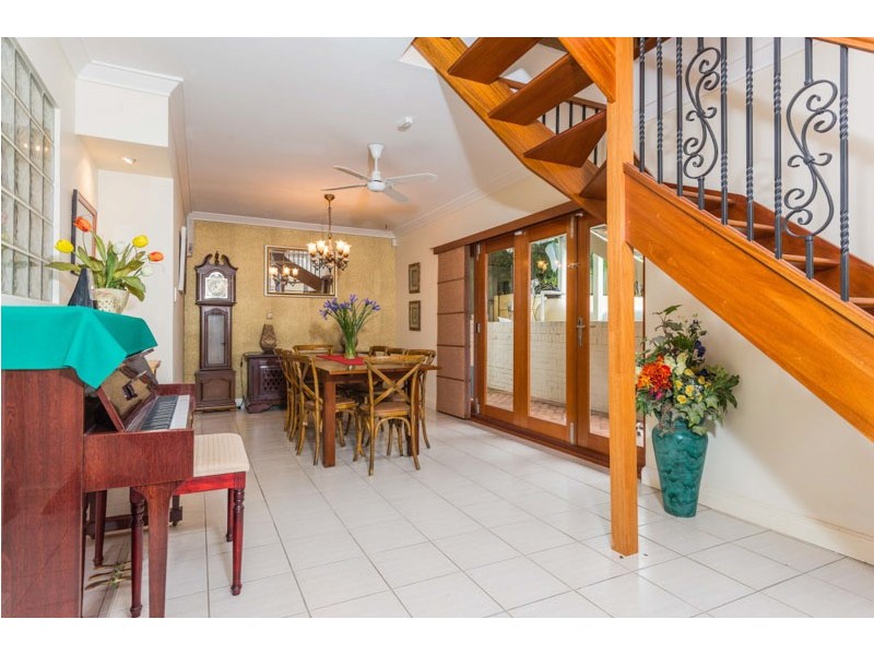 18 Hayward Street, Bayswater WA 6053