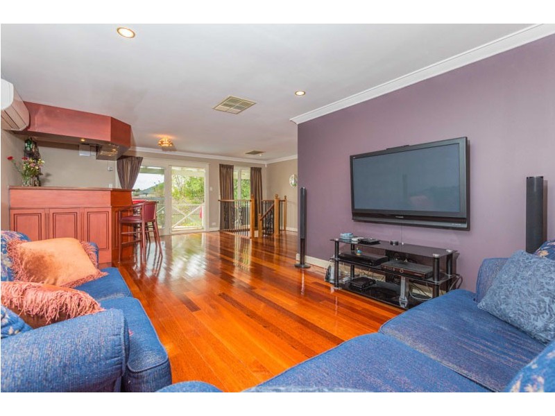 18 Hayward Street, Bayswater WA 6053