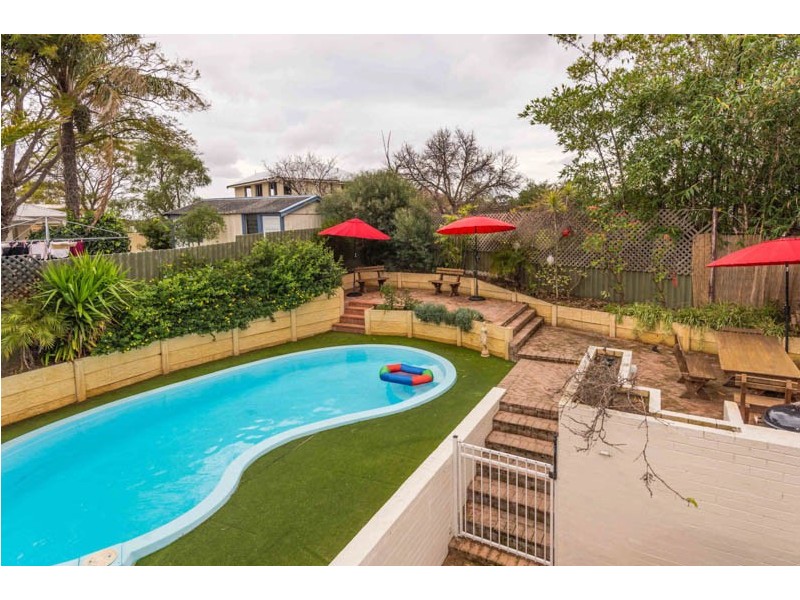 18 Hayward Street, Bayswater WA 6053