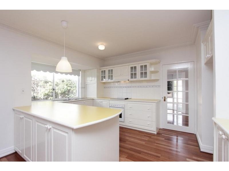 17 Swainson Place, Dianella WA 6059