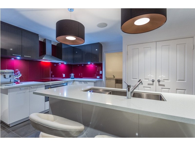 37 Collins Street, Yokine WA 6060