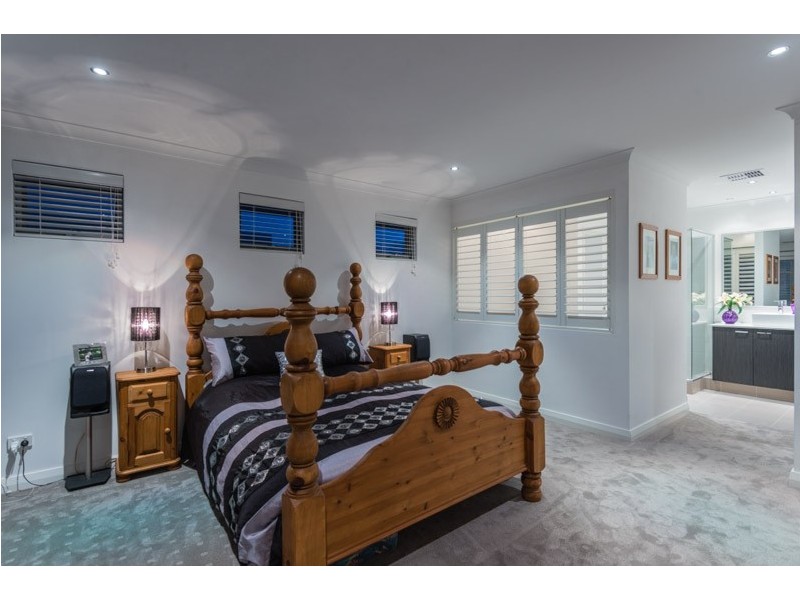 37 Collins Street, Yokine WA 6060