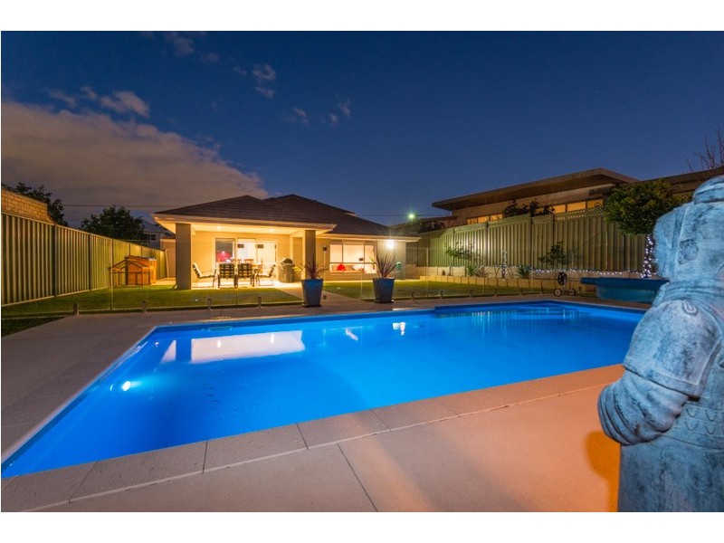 37 Collins Street, Yokine WA 6060