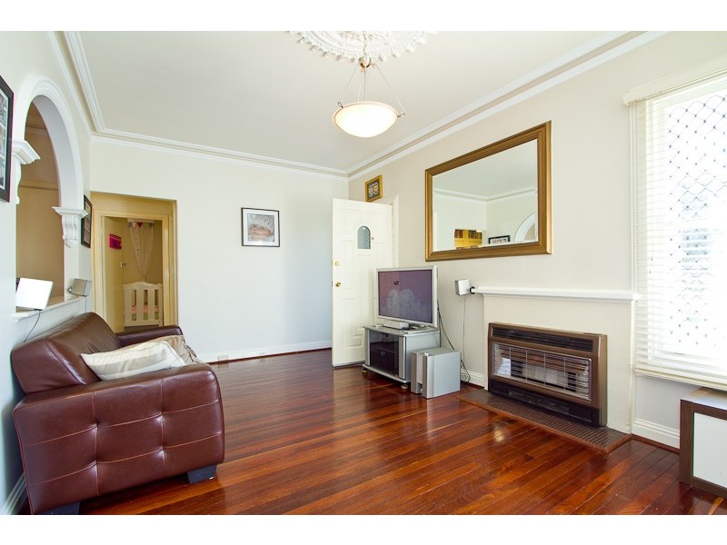 106 Balga Avenue, Balga WA 6061