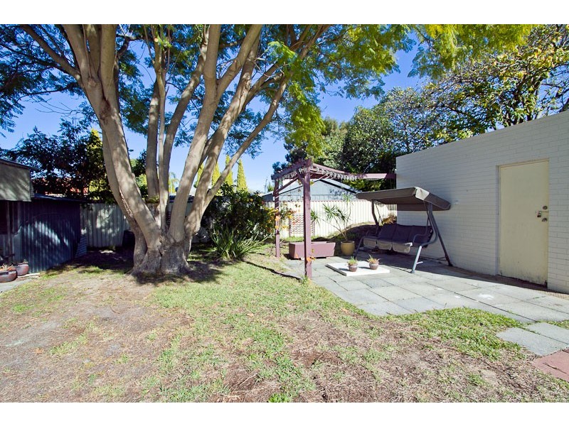 106 Balga Avenue, Balga WA 6061