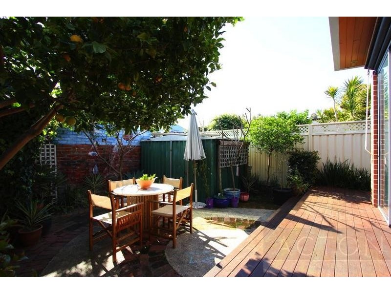 29 Lane Street, Perth WA 6000