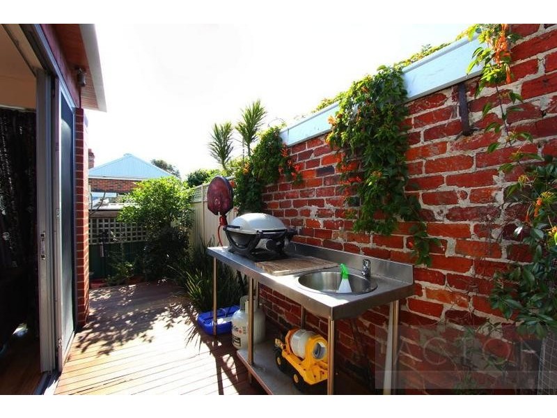 29 Lane Street, Perth WA 6000