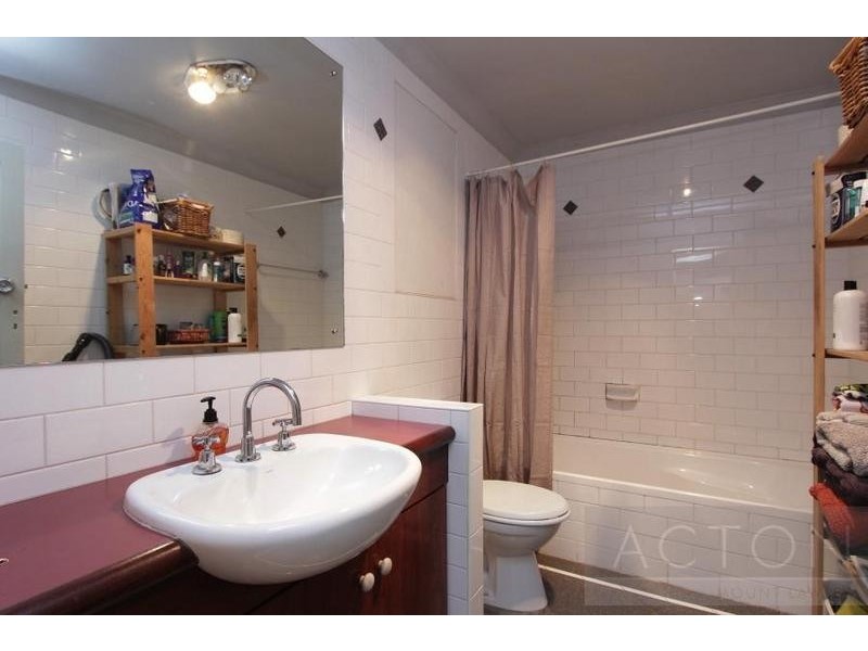 29 Lane Street, Perth WA 6000