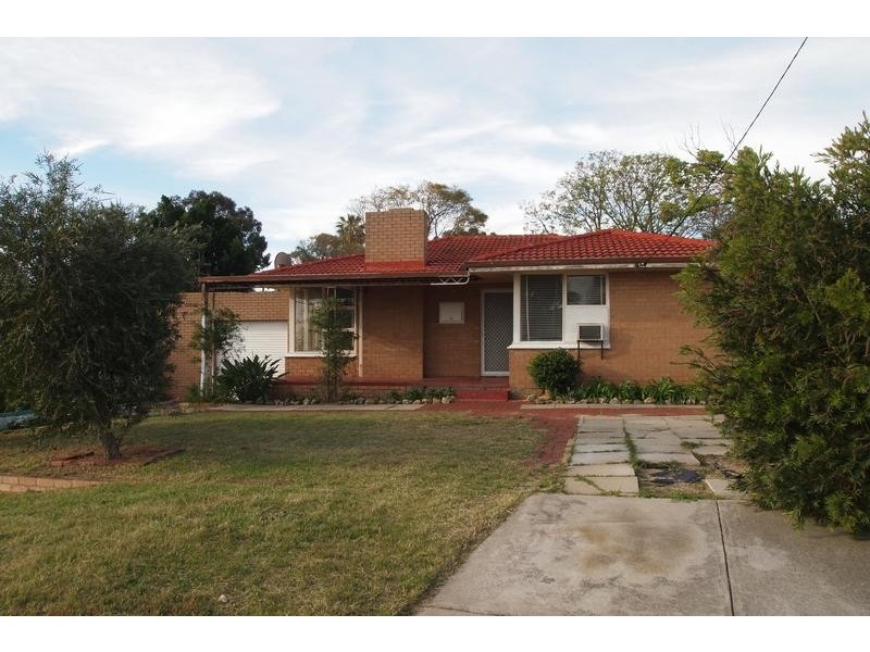 31 Sanderson Street, Embleton WA 6062