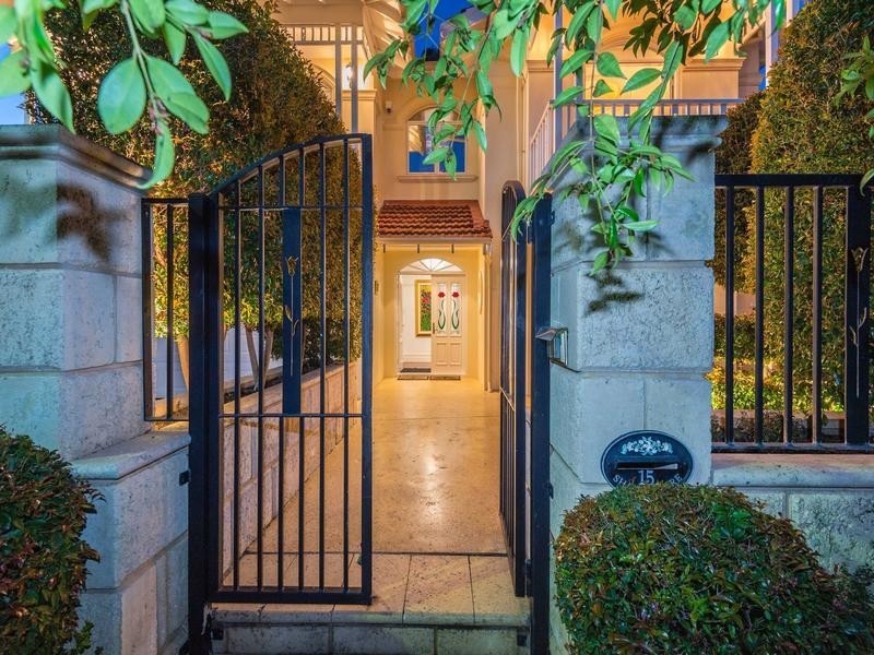 15 Shakespeare Avenue, Yokine WA 6060