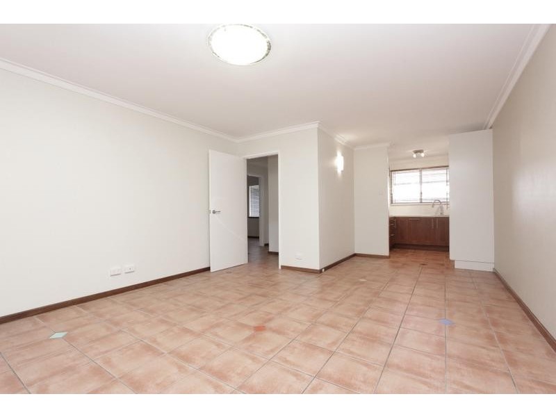 50/104 King William, Bayswater WA 6053