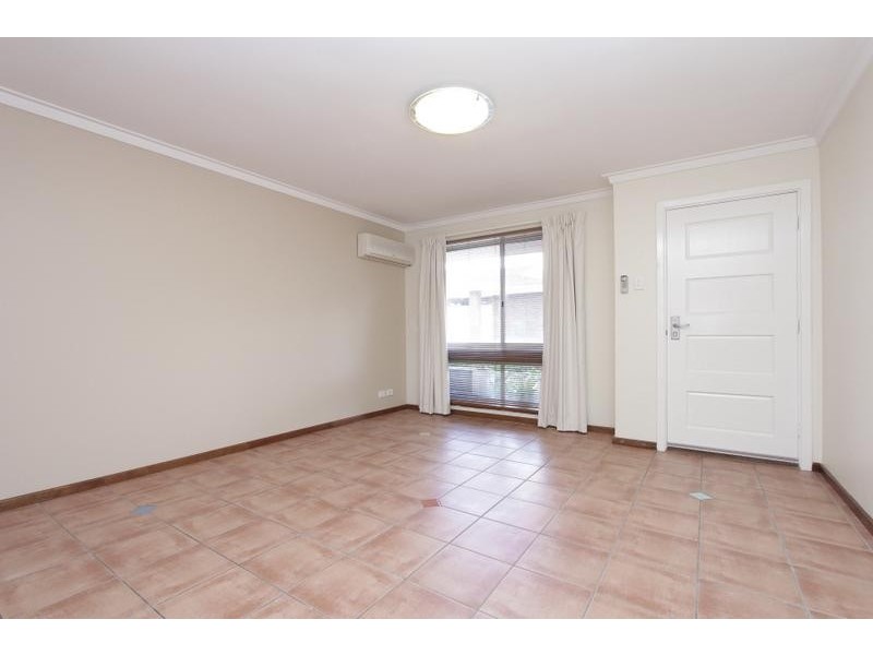 50/104 King William, Bayswater WA 6053