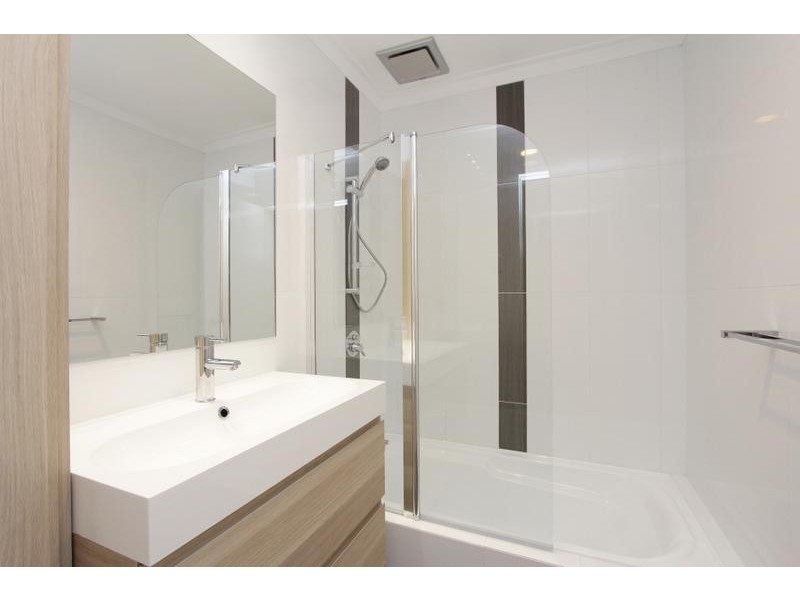 50/104 King William, Bayswater WA 6053