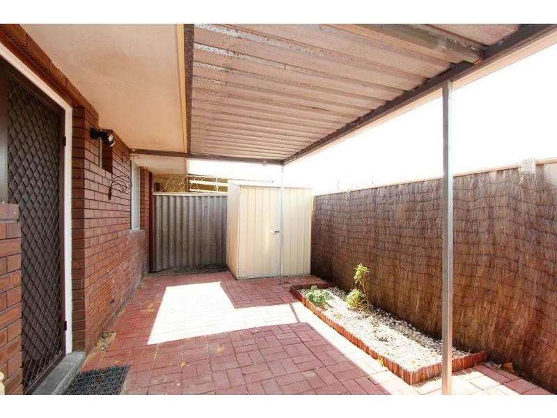 50/104 King William, Bayswater WA 6053