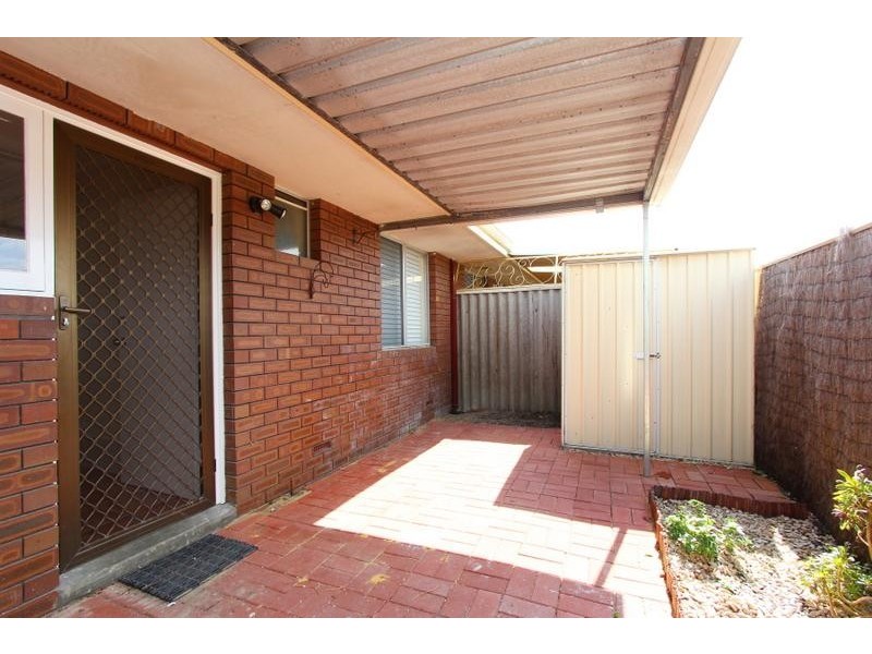 50/104 King William, Bayswater WA 6053