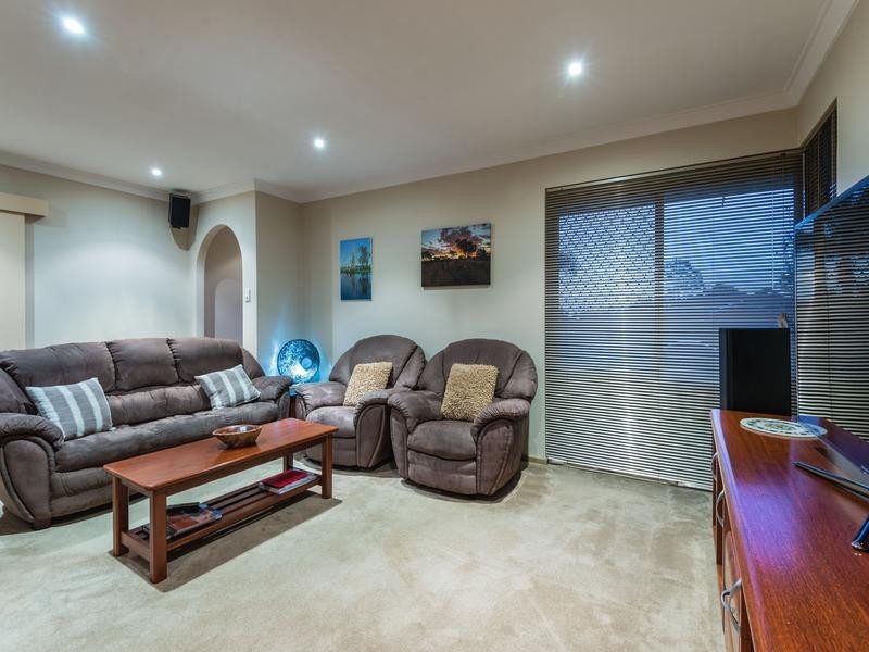 20 Nutfield Street, Bayswater WA 6053