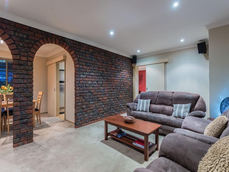 20 Nutfield Street, Bayswater WA 6053