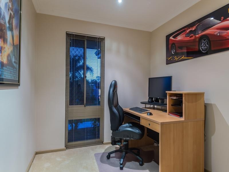 20 Nutfield Street, Bayswater WA 6053