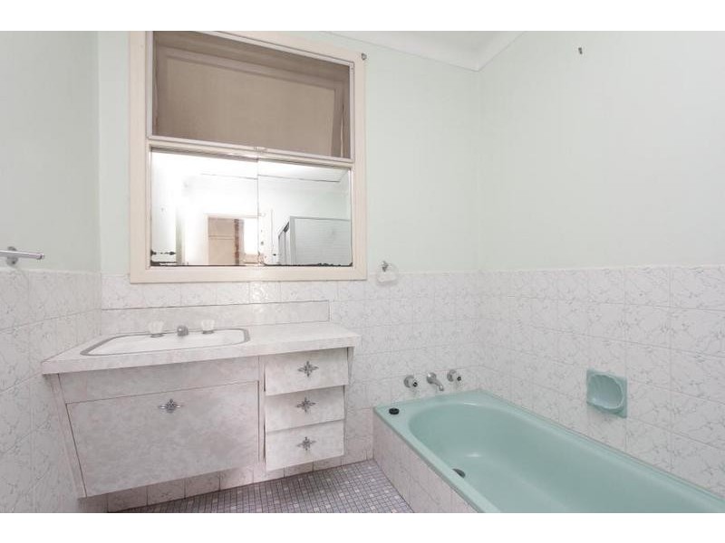 24 Ashington Street, Dianella WA 6059