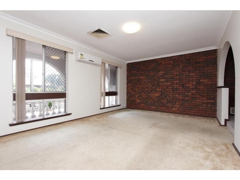 31 Havenvale Crescent, Dianella WA 6059