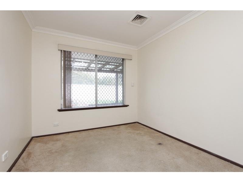 31 Havenvale Crescent, Dianella WA 6059