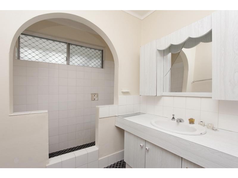 31 Havenvale Crescent, Dianella WA 6059