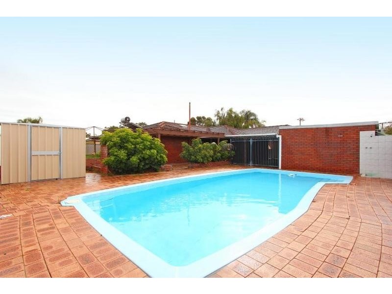 31 Havenvale Crescent, Dianella WA 6059