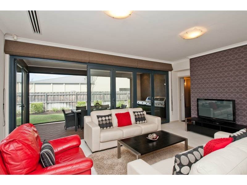 23 Lycium Quays, Stirling WA 6021