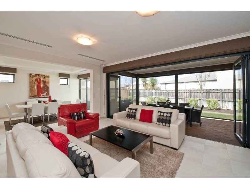 23 Lycium Quays, Stirling WA 6021