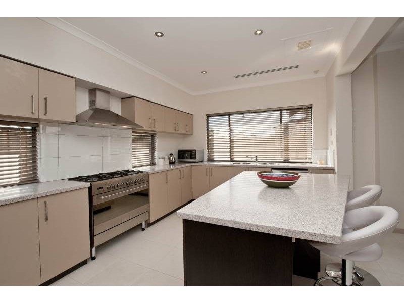 23 Lycium Quays, Stirling WA 6021