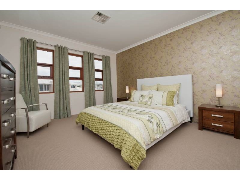 23 Lycium Quays, Stirling WA 6021