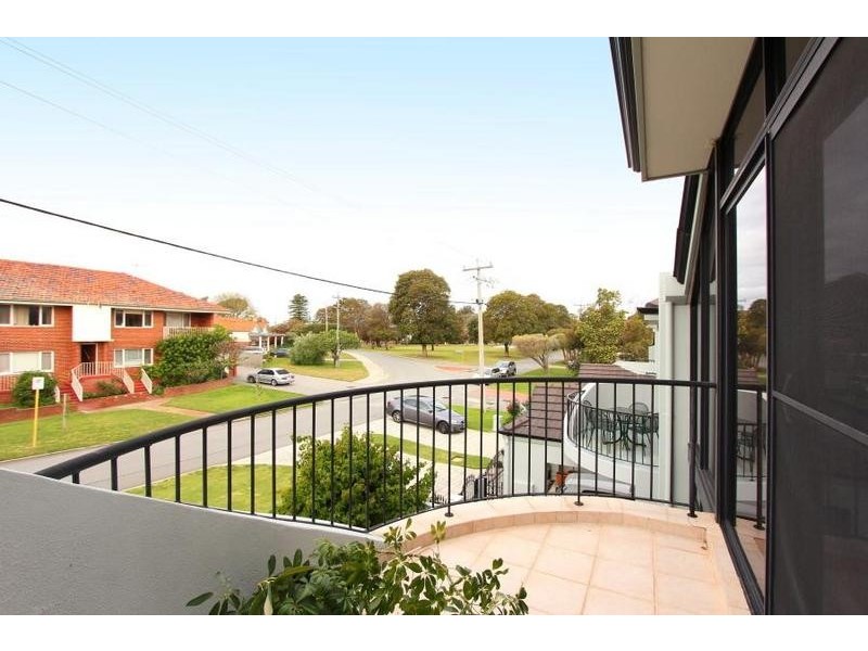 21 Lanark Street, Coolbinia WA 6050