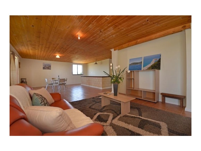 21 Westerly Way, Karakin WA 6044