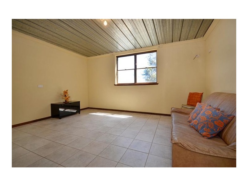 21 Westerly Way, Karakin WA 6044