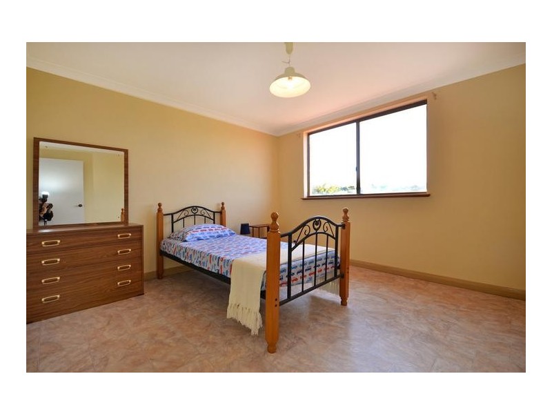 21 Westerly Way, Karakin WA 6044