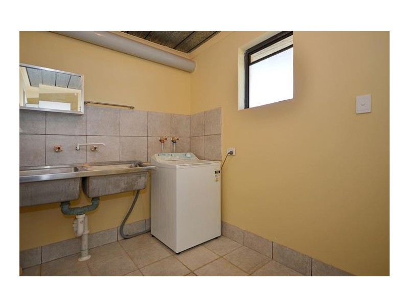 21 Westerly Way, Karakin WA 6044