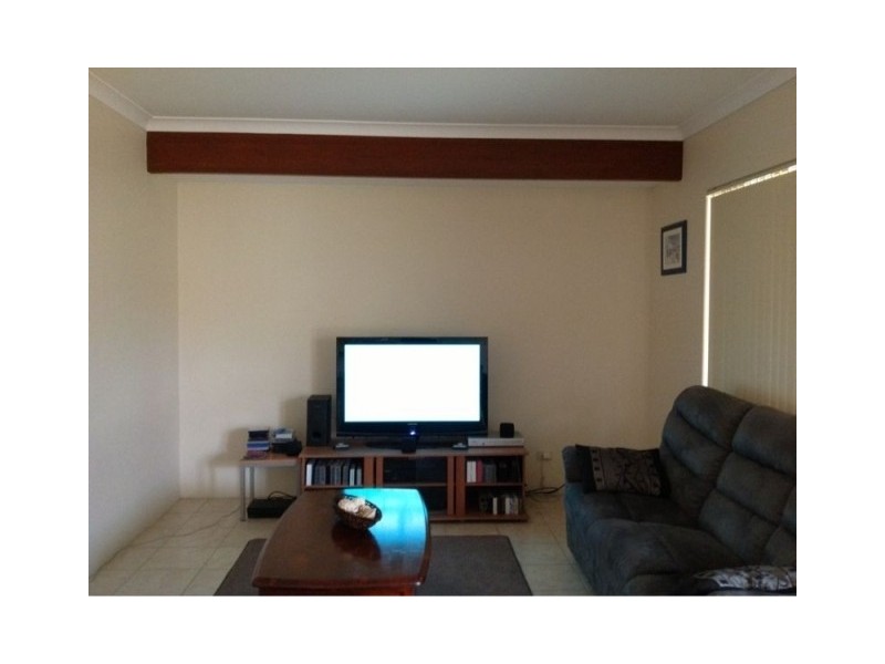 2 Goshawk Gardens, Ballajura WA 6066