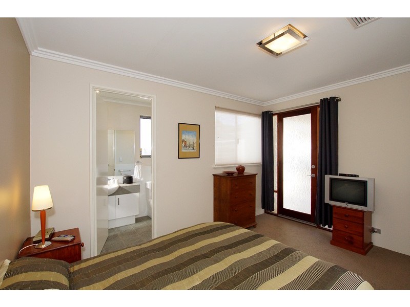 24 Beverley Street, Coolbinia WA 6050