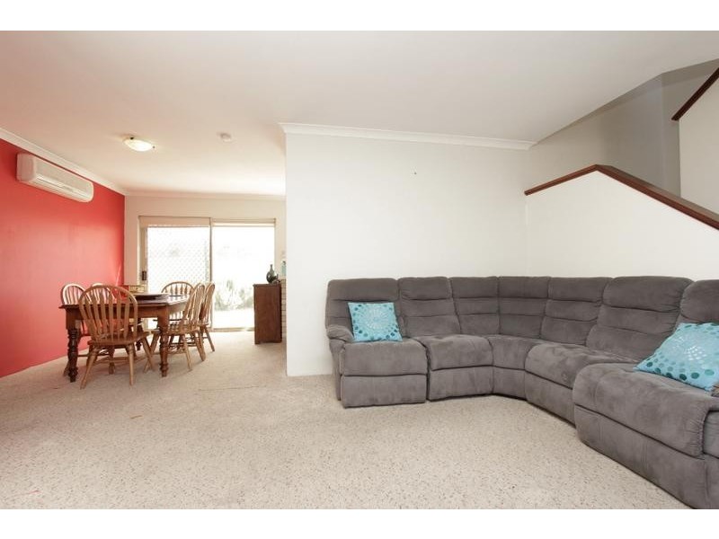 3/33 Waverley Street, Dianella WA 6059