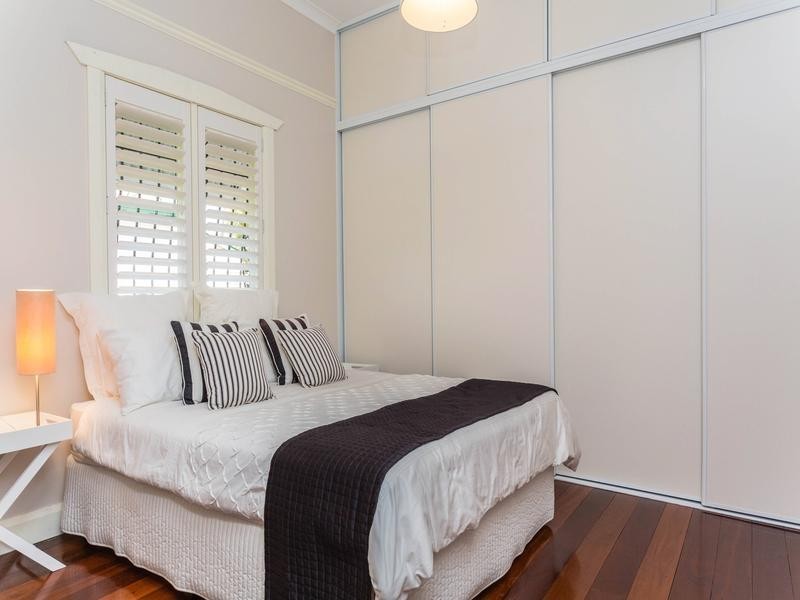 52 Burnside Street, Bayswater WA 6053