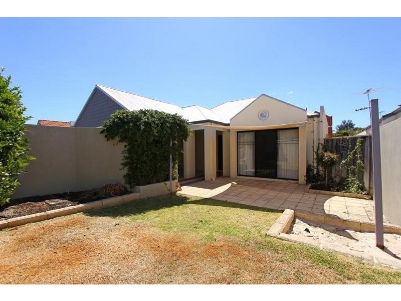 26 Surrey Street, Dianella WA 6059