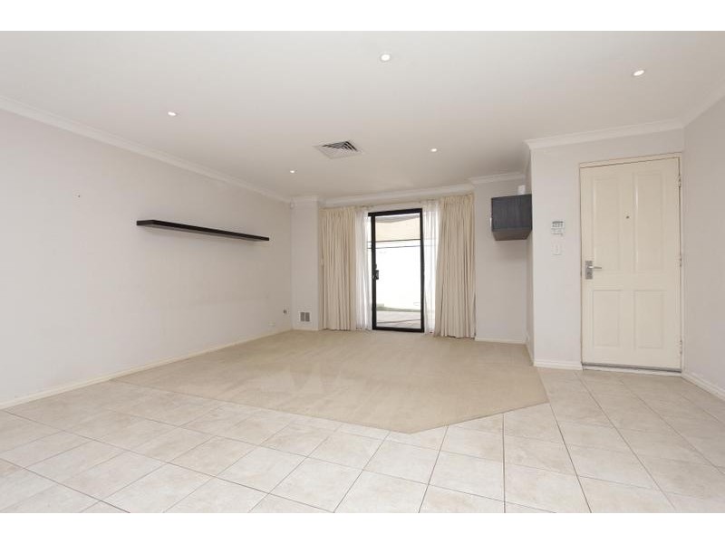 26 Surrey Street, Dianella WA 6059